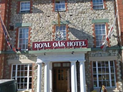 Royal Oak Hotel Севенокс Екстер'єр фото